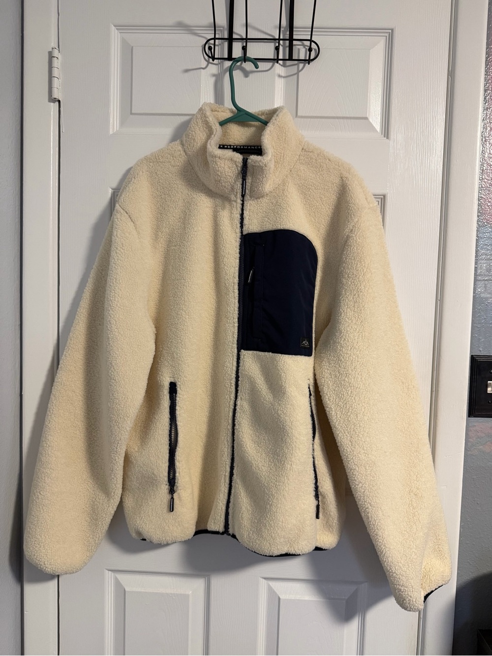 Men’s Sherpa Heavy Weight Soft Fleece Jacket with Navy Pocket Cream Navy